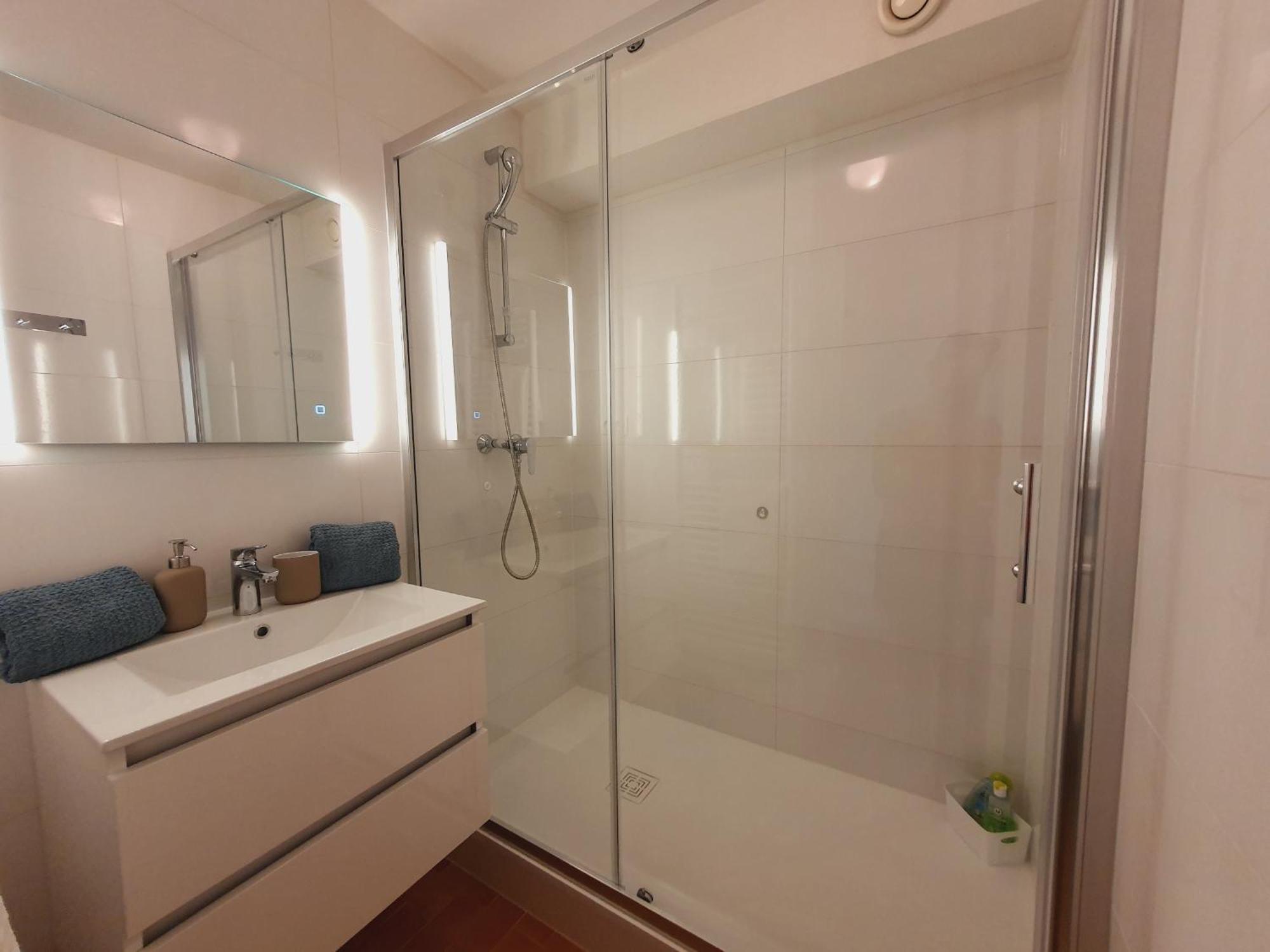 Appartement T2 Traversant Familial Cap Sud Parking Plages - Rossiconciergerie - Linge En Option *